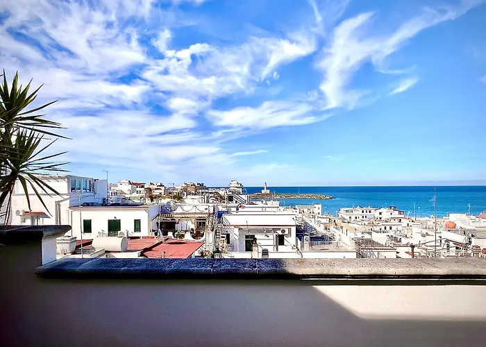 Perla Del Faro